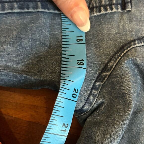 Indulge in Blue women's denim blue chambray front knotted long sleeve blouse siz - Picture 8 of 8